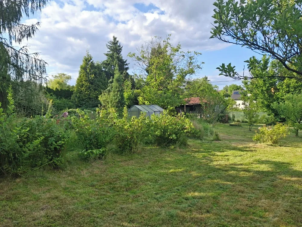 Prodej stavebního pozemku 1431 m²